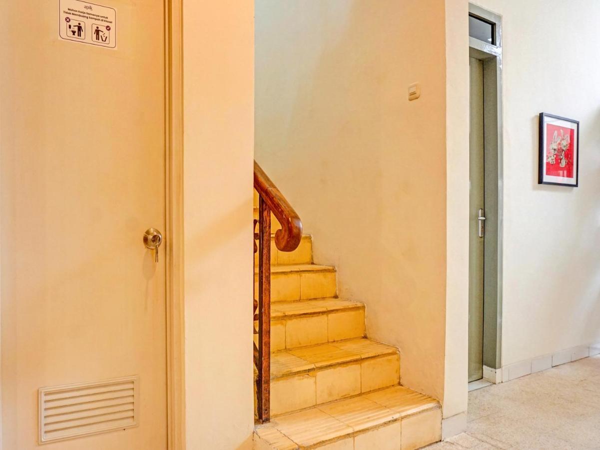 ホテルOyo 91658 Luci'S House ジャカルタ エクステリア 写真