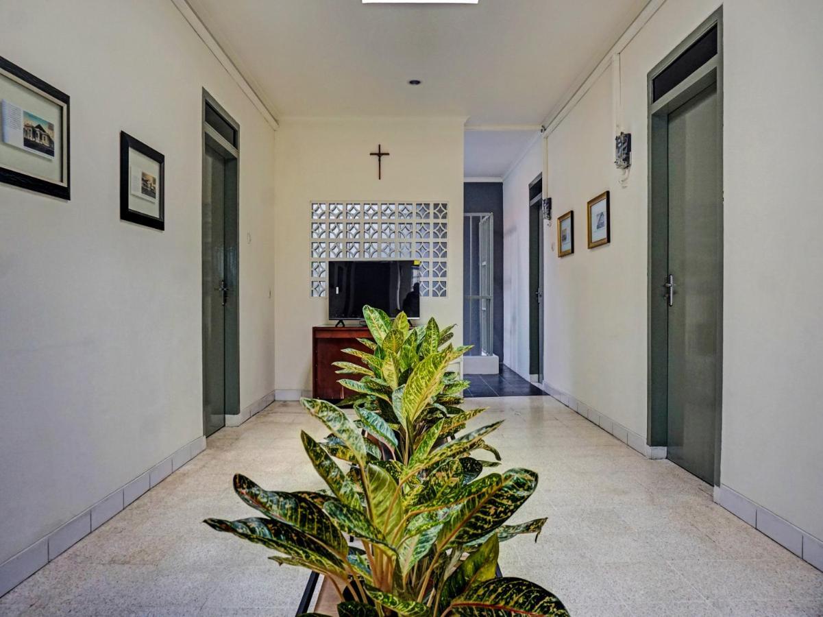 ホテルOyo 91658 Luci'S House ジャカルタ エクステリア 写真